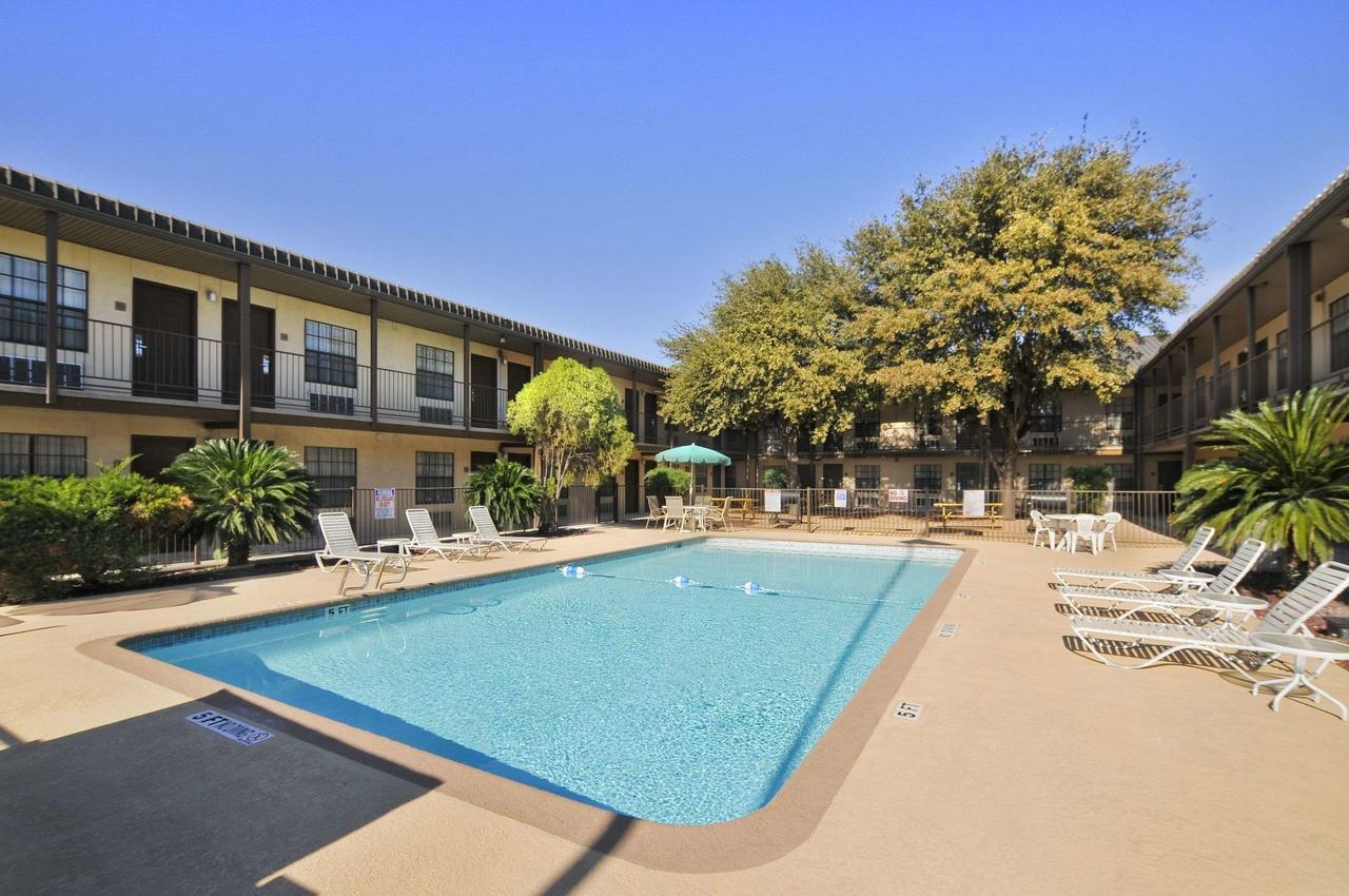 Deluxe Inn San Antonio Near Lackland Afb Kültér fotó