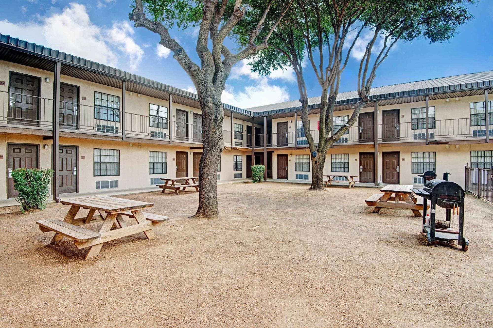 Deluxe Inn San Antonio Near Lackland Afb Kültér fotó